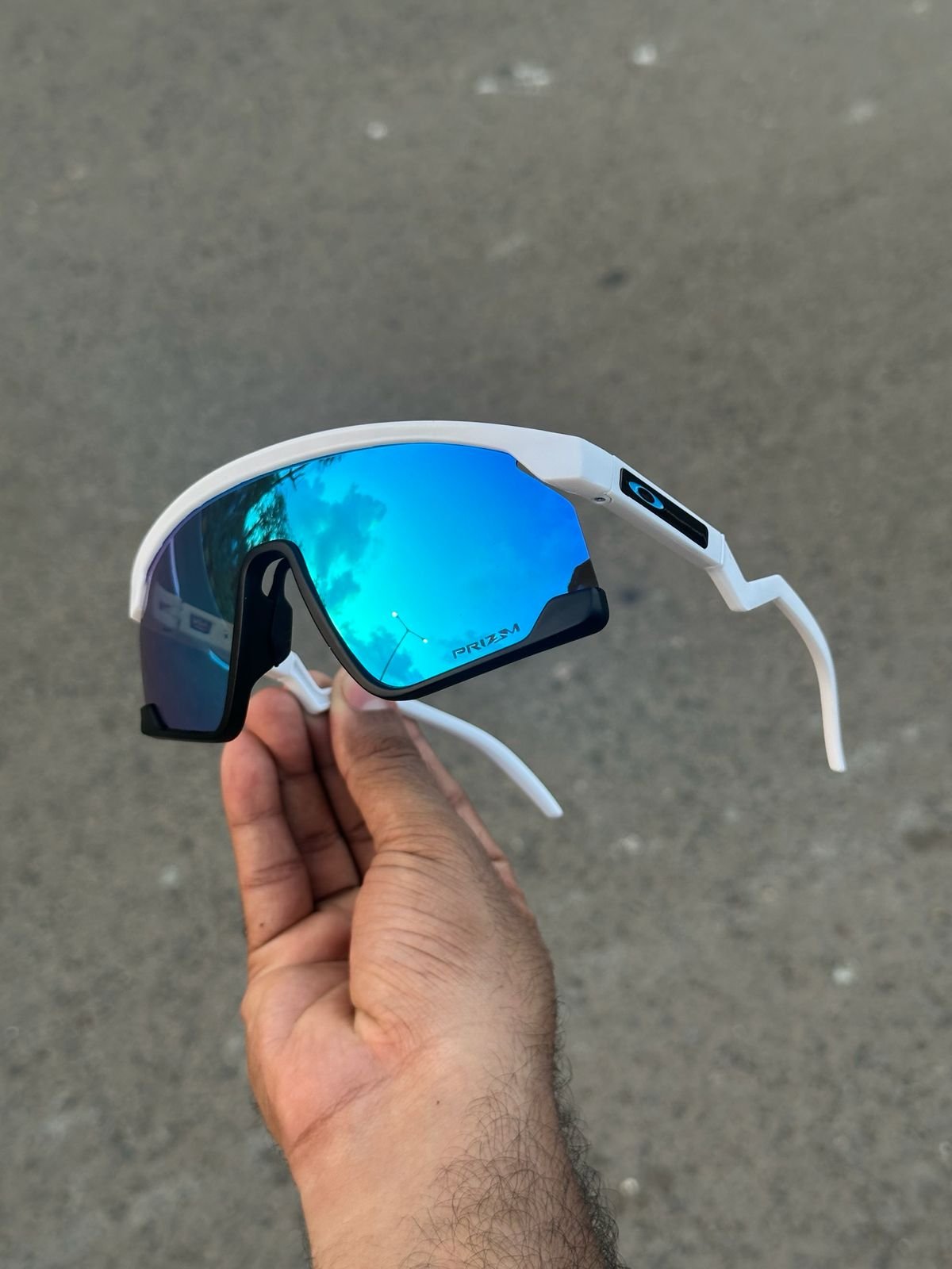 Sports Edition BXTR (White-Blue) UV- 400 Protection - Image 2