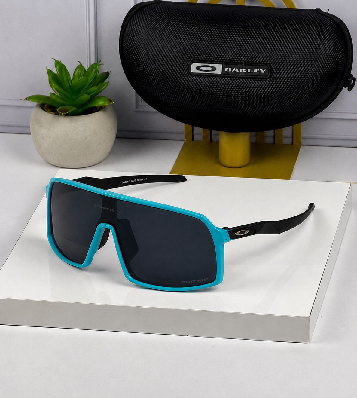 SUTRO Sports Edition (Green-Black) UV-400 Protection