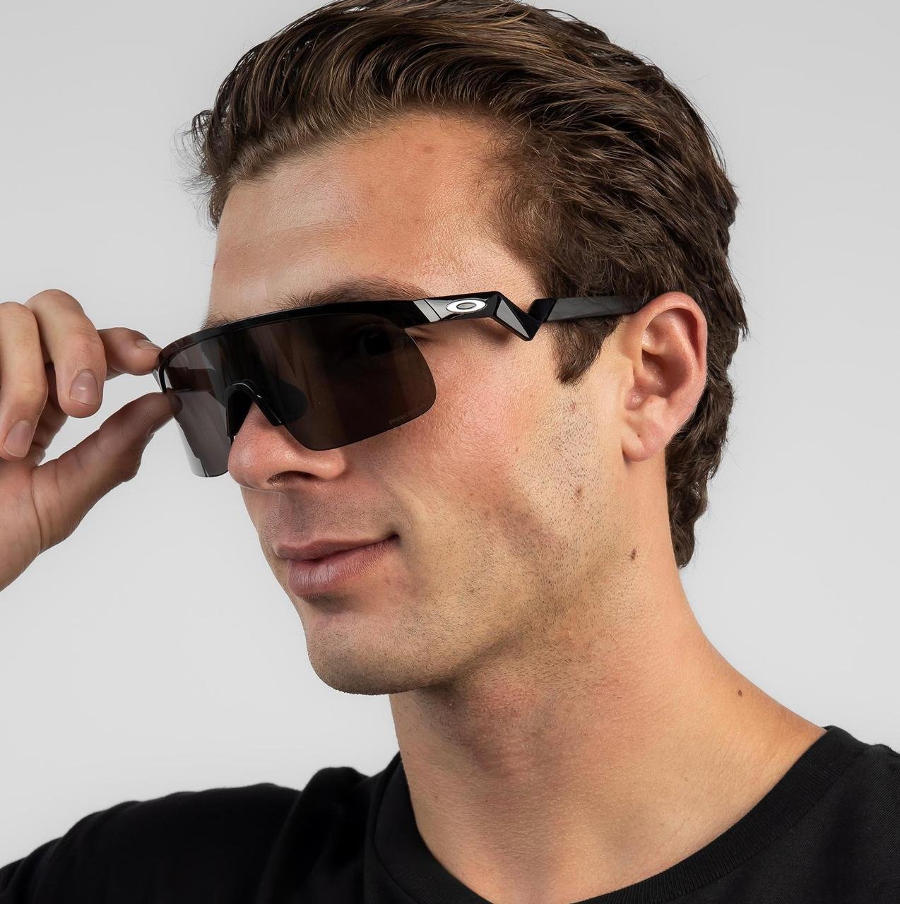 RESISTOR Sports Edition (Black-Black) UV-400 Protection - Image 2