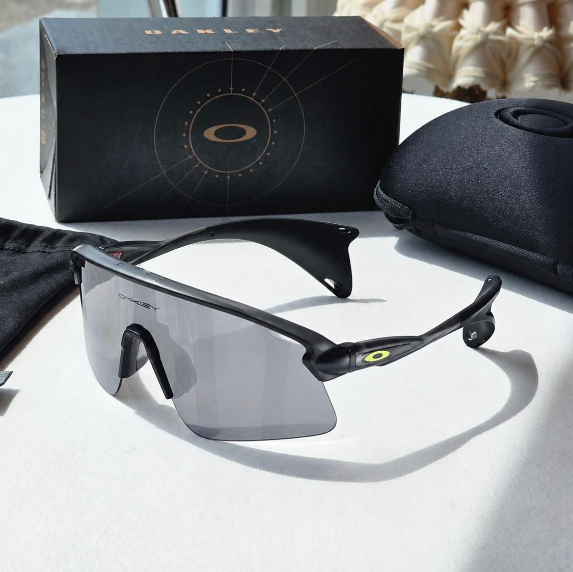 STUNT DEVIL Sports Edition (Black-Silver) UV-400 Protection